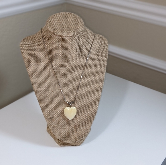 Heart Pendant & Silver 14" Necklace - Picture 3 of 8